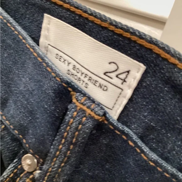 GAP Denim Shorts Roll Cuff Boyfriend Jean Shorts 24 Y2K - Picture 6 of 10